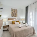 Casa Caletillas * كانديلاريا
